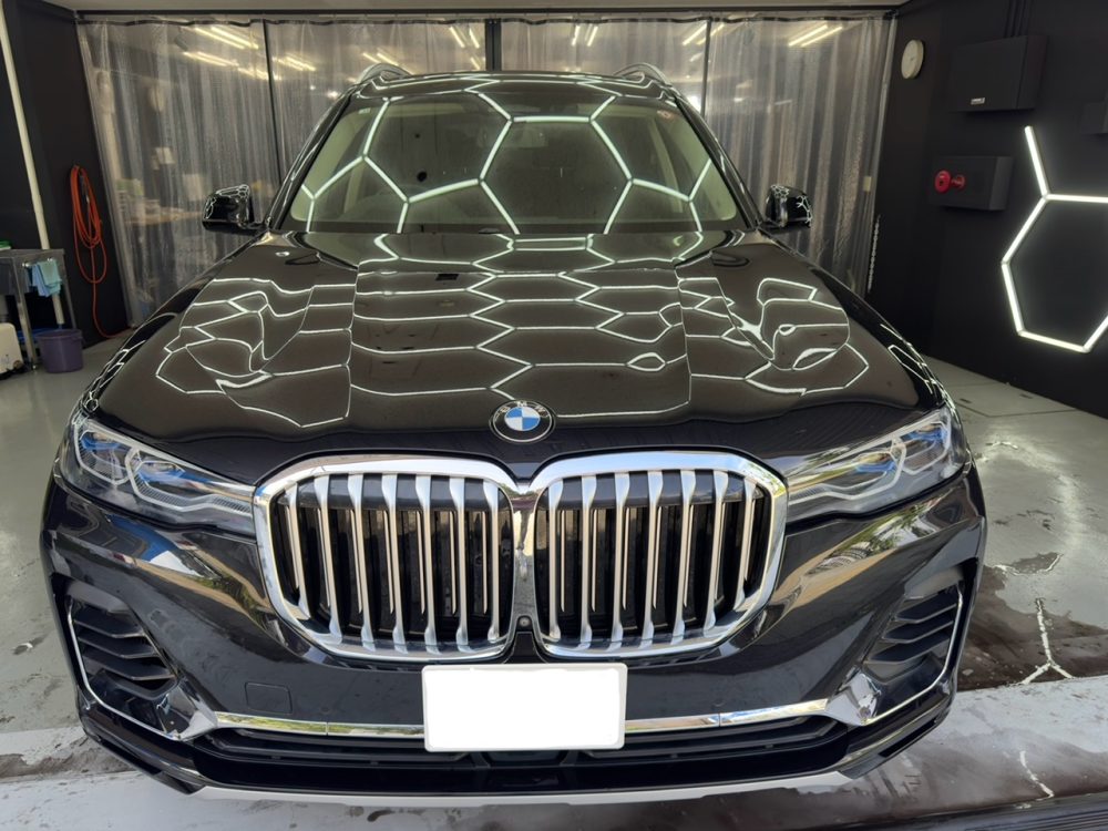 BMW X7 手洗い洗車