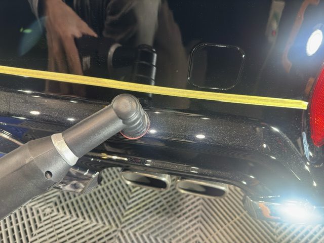 トヨタアルファード エグゼクティブラウンジ エアロパーツ 磨き