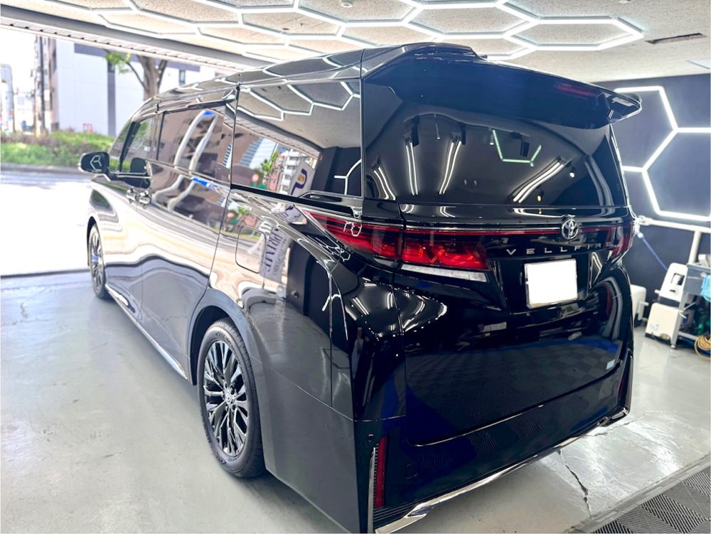 トヨタヴェルファイア ３PH洗車 横浜 みなとみらい 横浜ハンマーヘッド 横浜中華街 ランドマークタワー