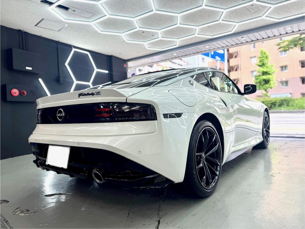 日産 フェアレディZ セラミックコーティング ガラスコーティング 安い 横浜 西区 みなとみらい ランドマークタワー クイーンズスクエア横浜