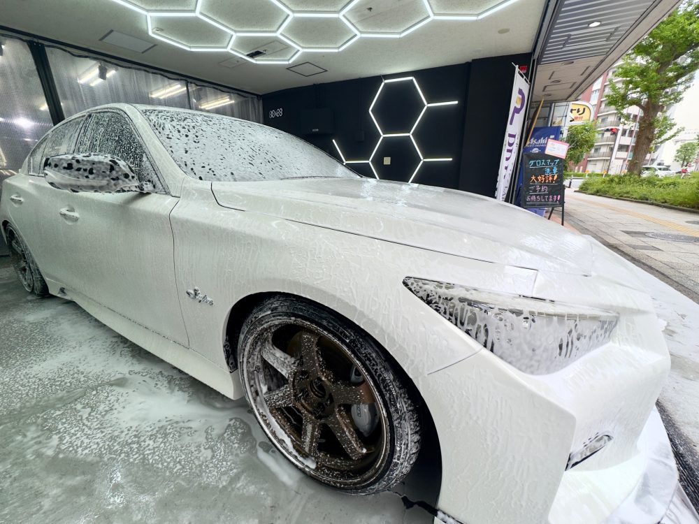 日産スカイライン アルカリ性シャンプー フォームガン
