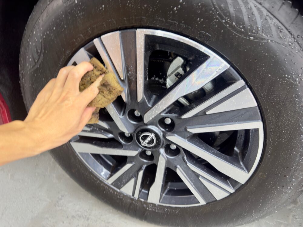 セレナ ホイール 洗車