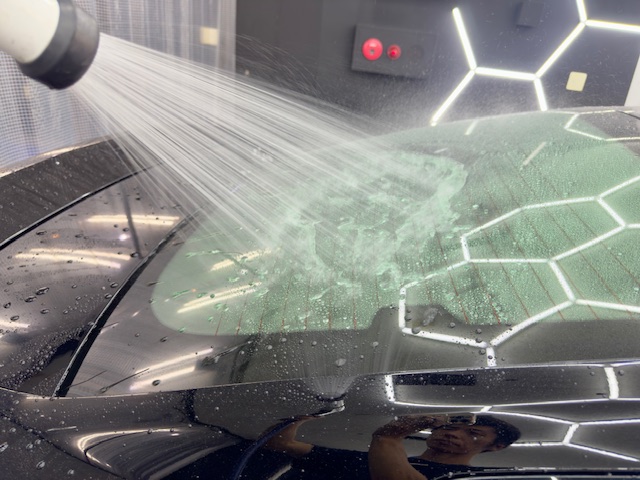 フォード マスタング 純水洗車 純水 横浜
