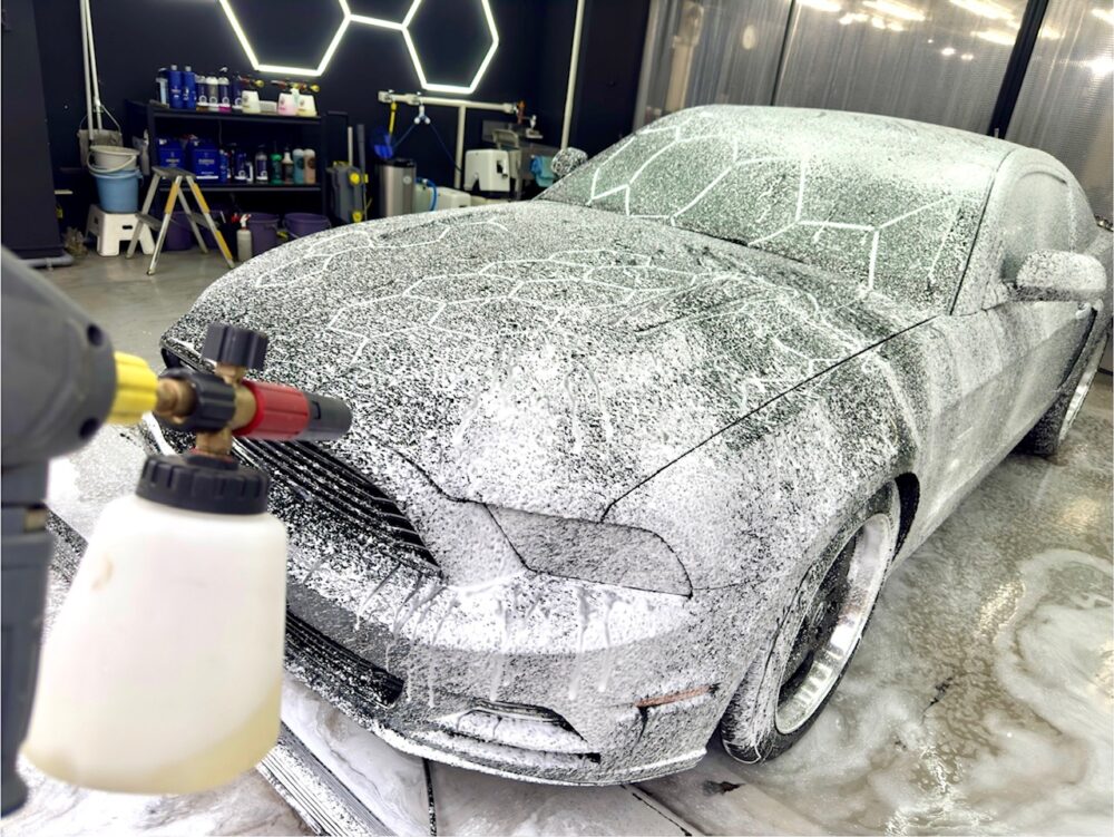 フォード マスタング 酸性シャンプー フォームガン 横浜