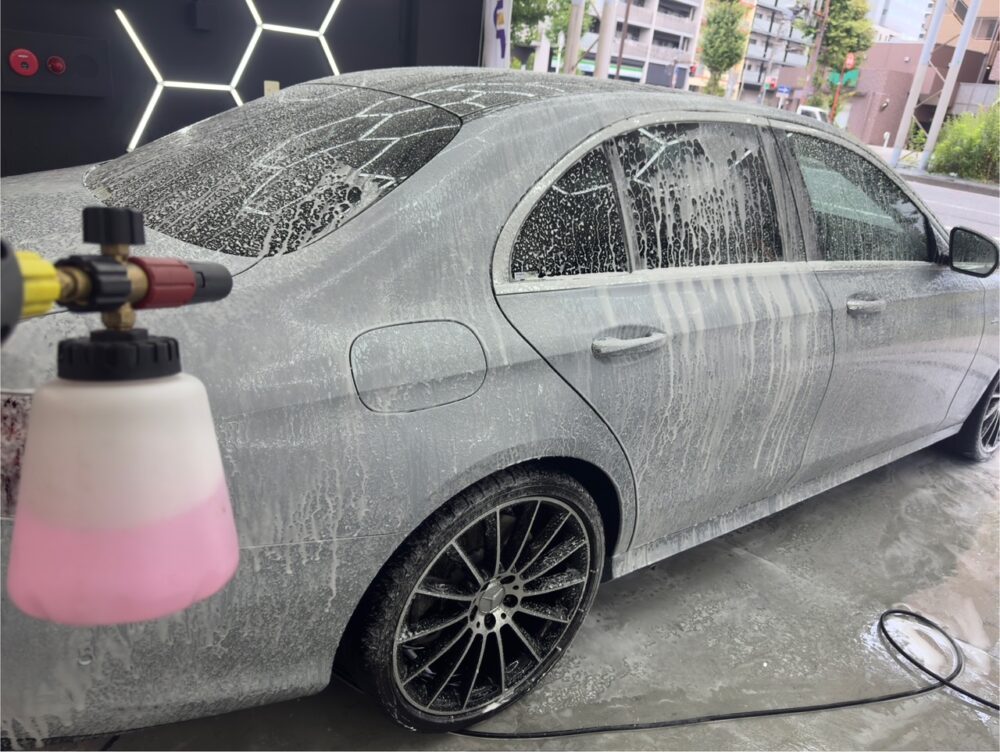 ベンツ E53 中性シャンプー フォームガン 横浜