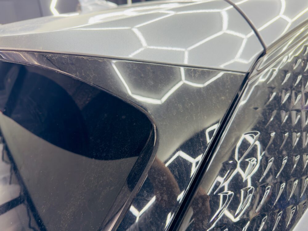 BYD アット３ ボディー 汚れ