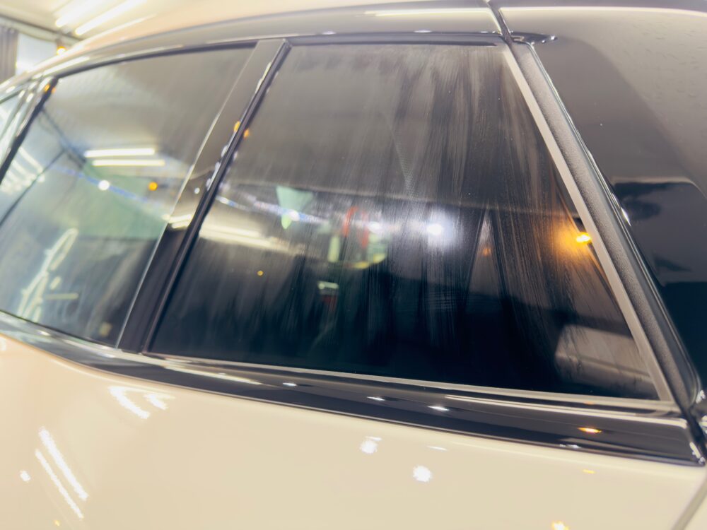 BMW X2 窓ガラスコーティング 横浜