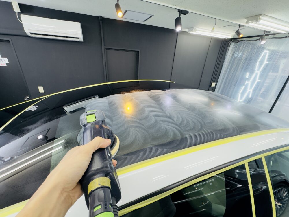 テスラモデルY 窓ガラス 油膜取り 横浜