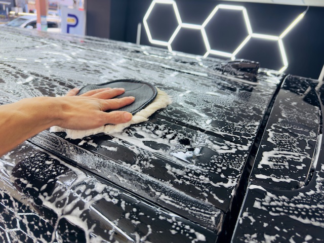 ヴェルファイア GR ムートン洗車 ムートングローブ 横浜 西区 戸部町