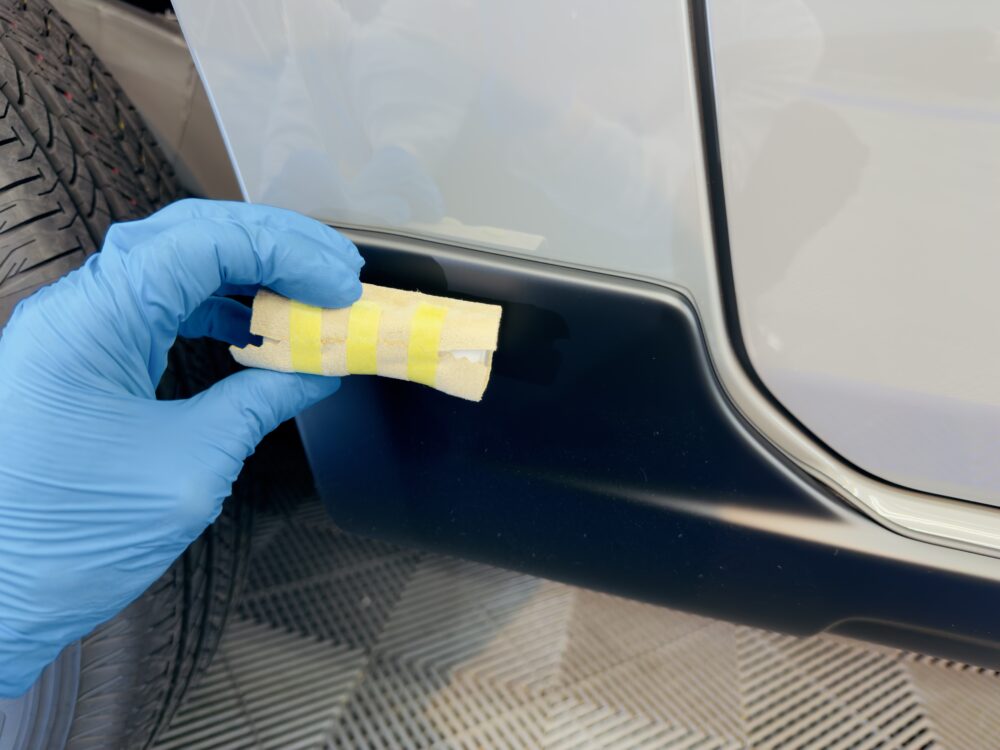 スズキ ジムニー 樹脂パーツコーティン 横浜 西区 戸部町