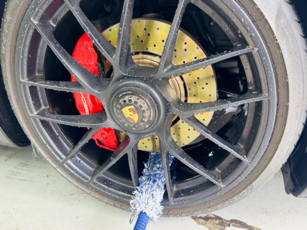 ポルシェ911 ホイール 洗車 横浜