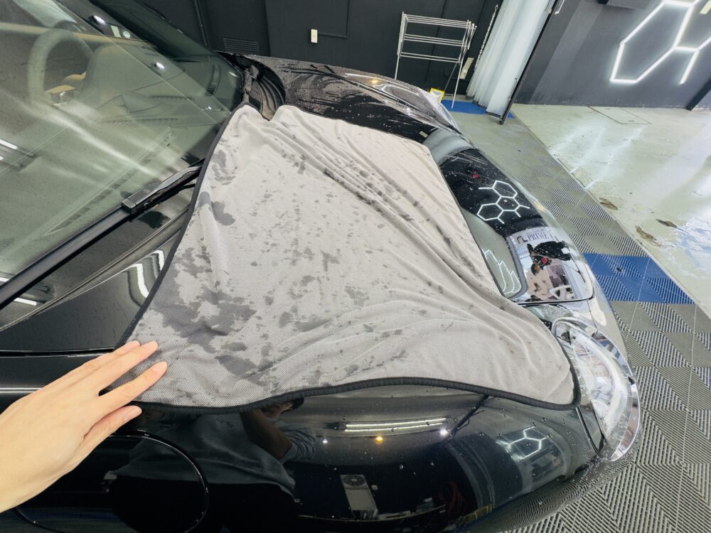 ポルシェ911 大判マイクロファイバータオル 拭き取り