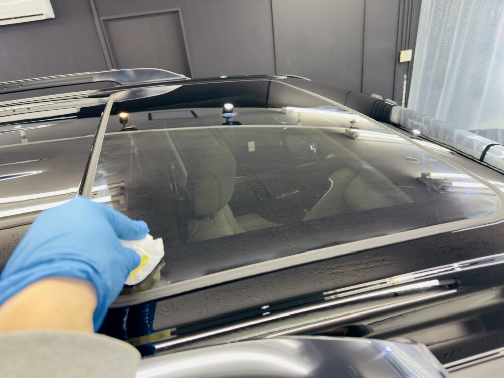 ランドクルーザー300 窓ガラスコーティング 横浜